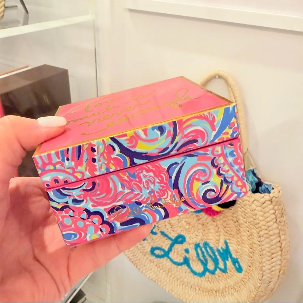 NWT Lilly Pulitzer Psychedelic Sunshine Jewelry Trinket Box Collectible